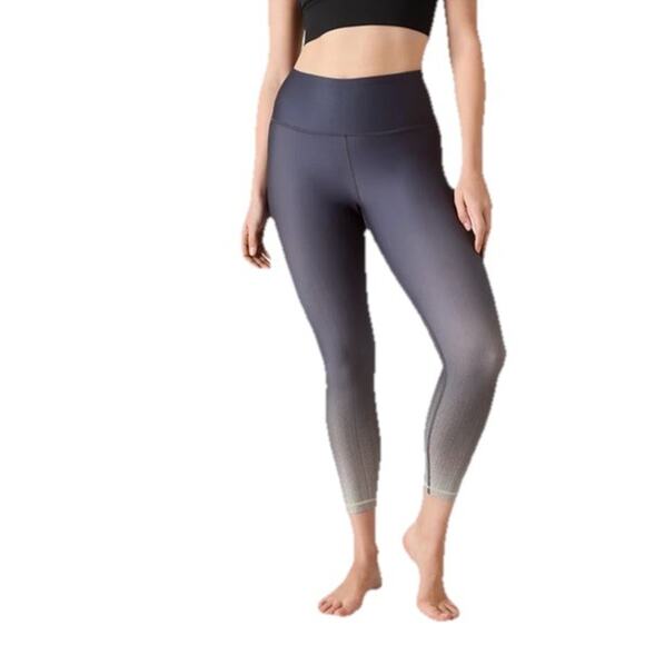 Athleta Ultra High Rise Elation 7/8 Tight Legging, Sz Small - Picture 1 of 8